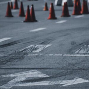 EV08 Electric/hybrid vehicles roadside assistance and hazard management